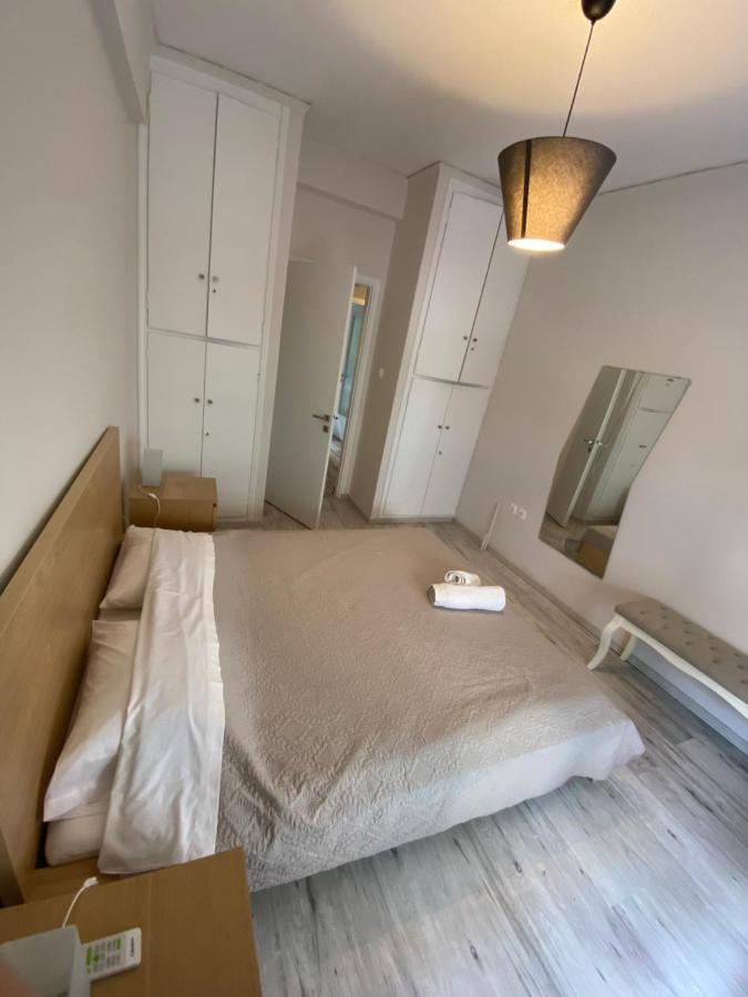 Lovely Apartment/1Bedroom Next To Metro Athén Kültér fotó